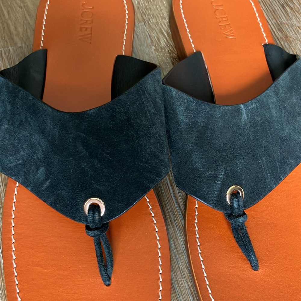 NWOT J. Crew Black Suede Thong Sandals Sz 9.5 - Picture 4 of 6